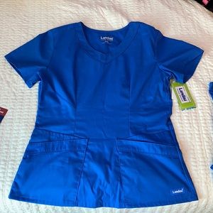 Women’s scrubs new!